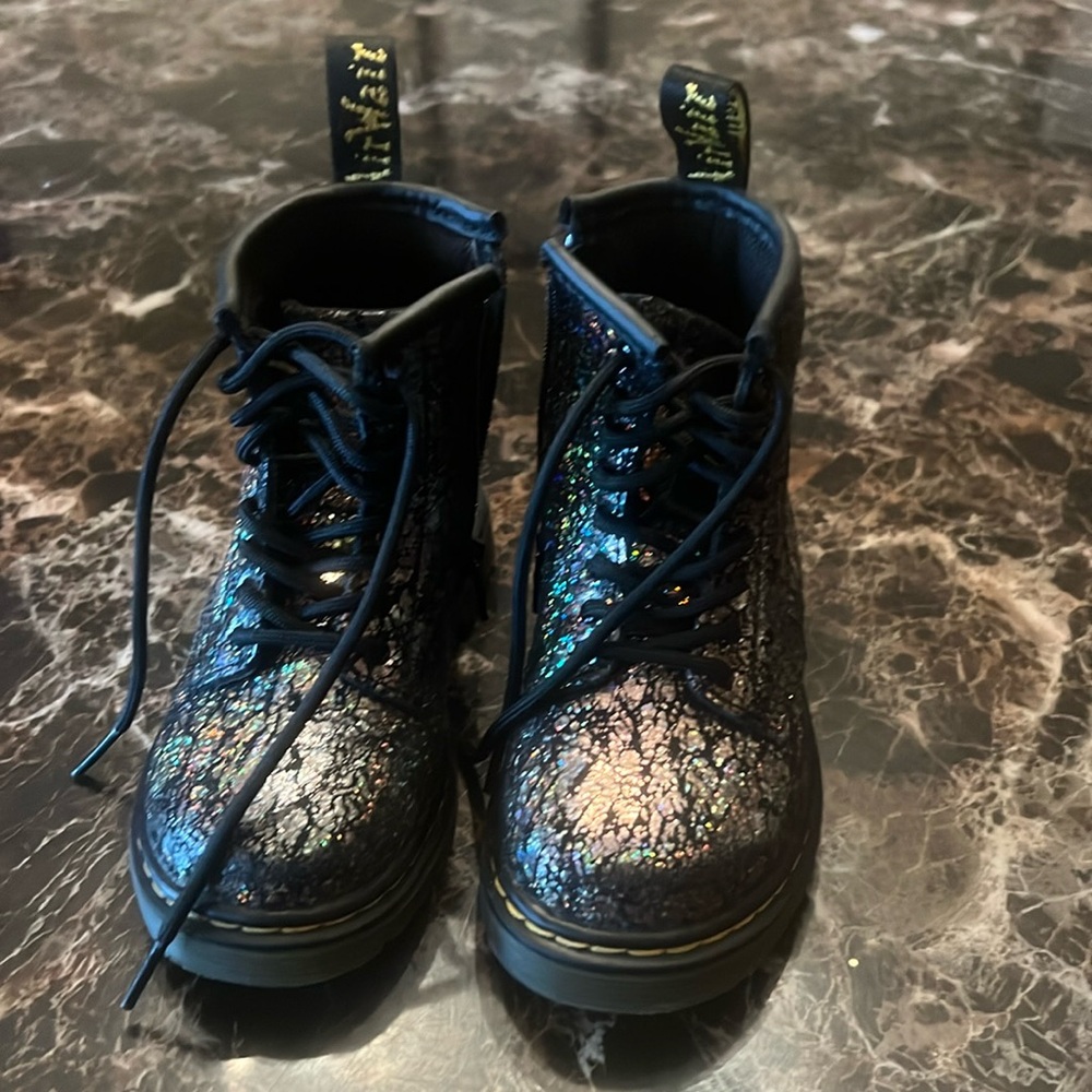 Toddler 7 Doc Martens zip up boots